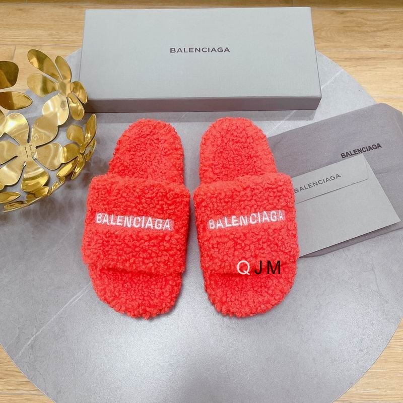 Balenciaga Men's Slippers 25